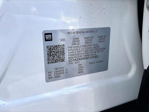 Used 2022 Cadillac XT4 Luxury w/ Driver Awareness Package image 16