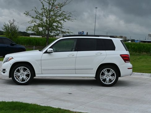 Used 2015 Mercedes-Benz GLK 350 2WD image 6