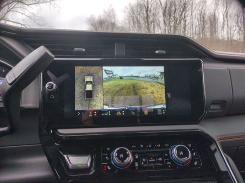 New 2026 GMC Sierra 2500 AT4 w/ AT4 Premium Plus Package image 12