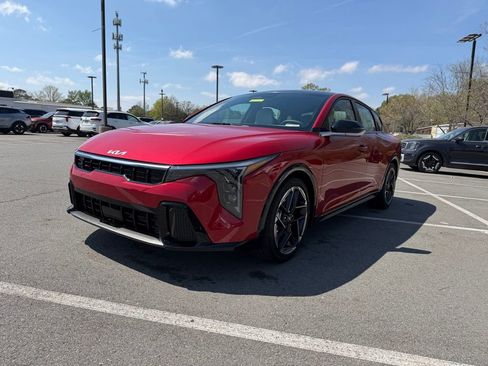 New 2026 Kia K4 GT-Line Turbo FWD image 3