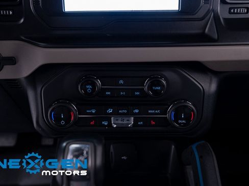 Used 2022 Ford Bronco Wildtrak image 13