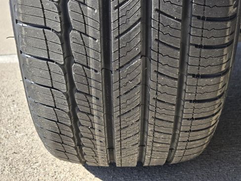 Used 2023 Tesla Model 3 Standard Range image 11