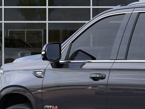 New 2026 GMC Yukon XL AT4 Ultimate AWD/4WD image 12