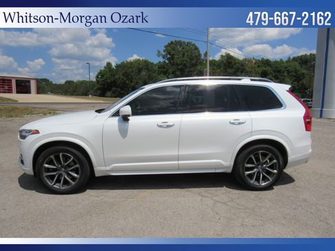 Used 2017 Volvo XC90 T6 Momentum w/ Vision Package AWD/4WD image 6