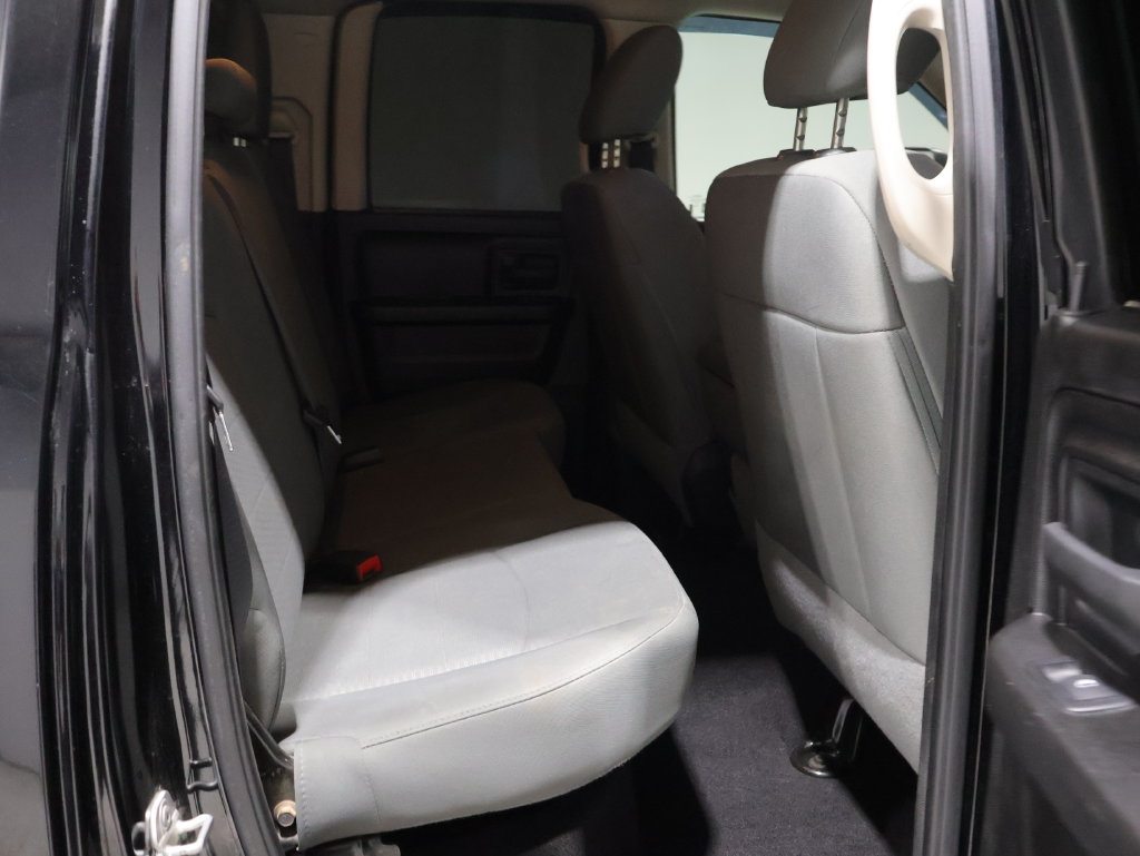 Used 2015 RAM 1500 Express w/ Black Ram 1500 Express Group AWD/4WD image 21