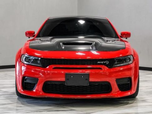 Used 2022 Dodge Charger SRT Hellcat w/ Carbon/Suede Interior Package RWD image 8