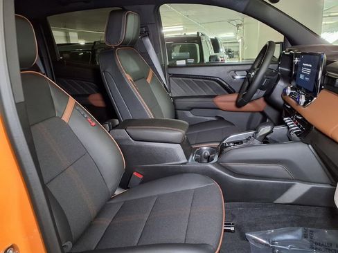 New 2026 GMC Canyon AT4 AWD/4WD image 6