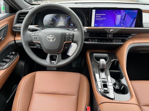 New 2026 Toyota Crown Signia AWD/4WD image 30