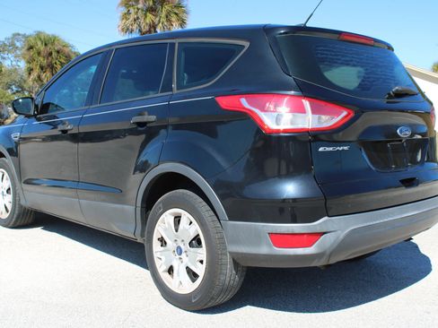 Used 2016 Ford Escape S image 3