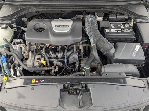 Used 2017 Hyundai Elantra Sport image 21