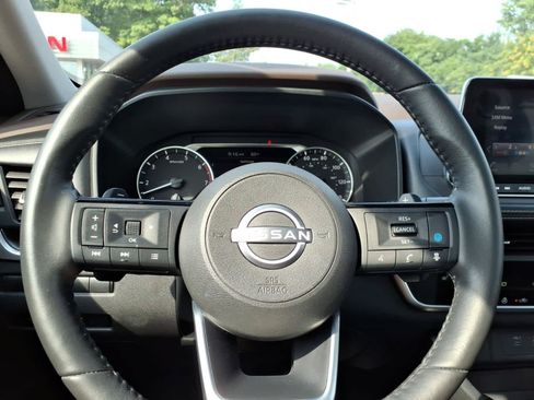 Used 2023 Nissan Rogue SV w/ SV Premium B Package AWD/4WD image 24