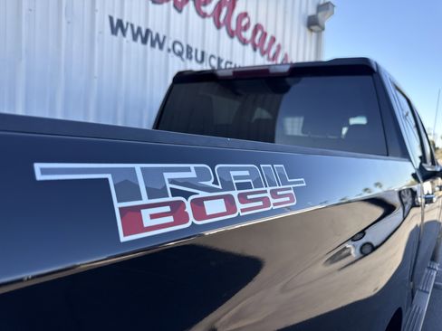 Used 2019 Chevrolet Silverado 1500 LT Trail Boss image 38