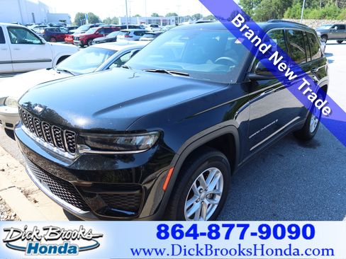 Used 2024 Jeep Grand Cherokee Laredo X w/ Luxury Tech Group I AWD/4WD image 1