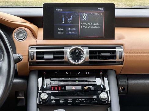 Used 2022 Lexus IS 300 AWD w/ Comfort Package image 10