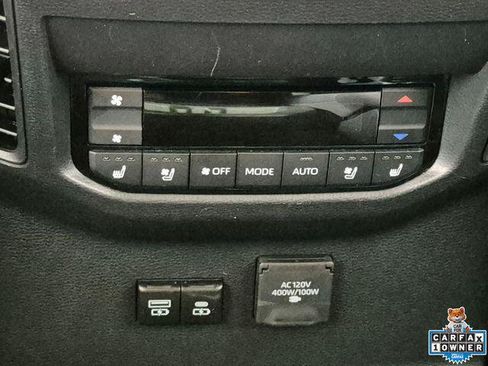 Certified 2024 Toyota Sequoia Platinum AWD/4WD image 27