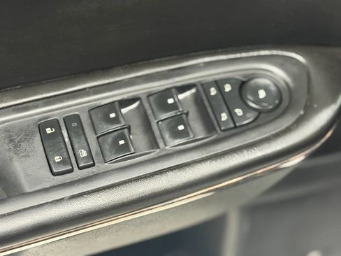 Used 2016 GMC Acadia Denali AWD/4WD image 24