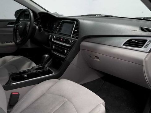 Used 2018 Hyundai Sonata SEL w/ Cargo Package FWD image 10