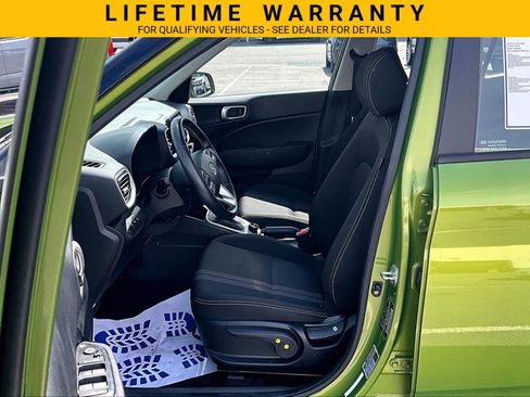 Used 2022 Hyundai Venue SEL w/ Cargo Package FWD image 21