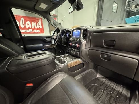 Used 2022 GMC Sierra 1500 Denali w/ Driver Alert Package II AWD/4WD image 12