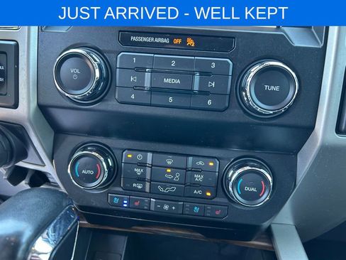 Certified 2019 Ford F150 Lariat w/ Trailer Tow Package AWD/4WD image 30