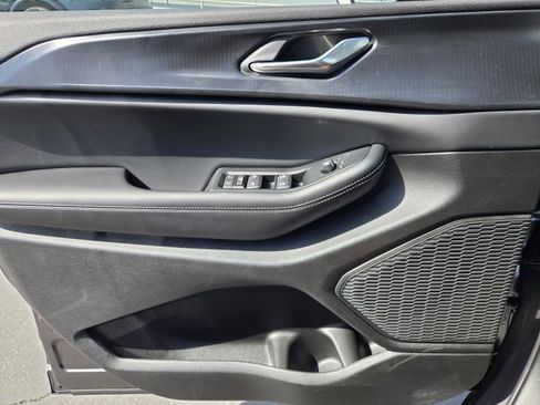 New 2026 Jeep Grand Cherokee L 2WD image 20