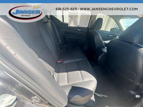 Used 2022 Nissan Altima 2.5 SR FWD image 26