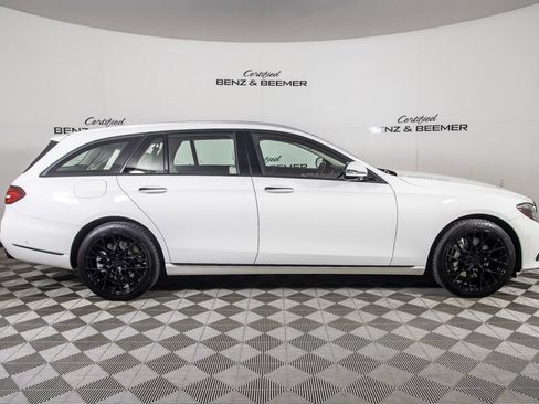 Used 2020 Mercedes-Benz E 450 4MATIC Wagon image 3