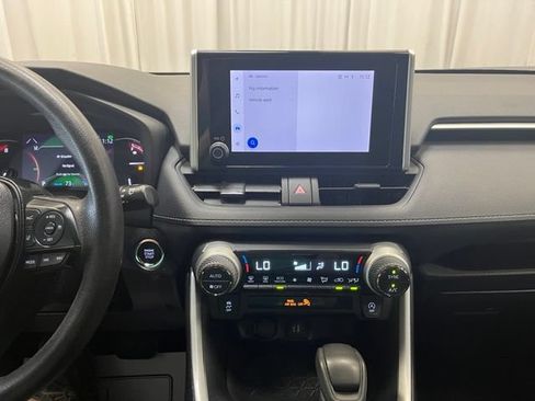 Used 2024 Toyota RAV4 XLE FWD image 22