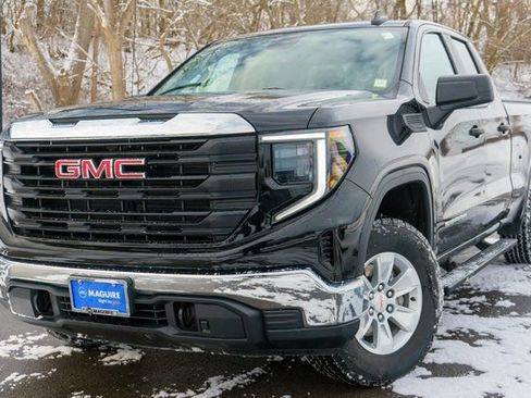Used 2023 GMC Sierra 1500 Pro image 1