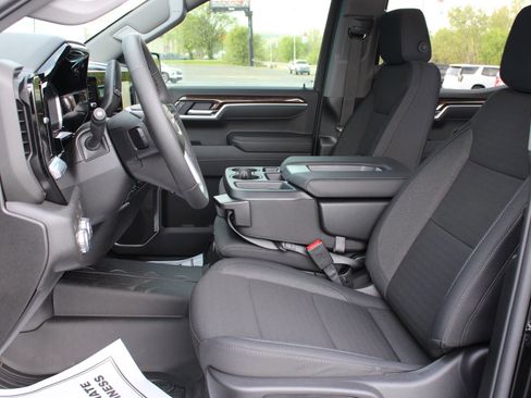 New 2026 GMC Sierra 1500 Elevation w/ Elevation Select Package AWD/4WD image 18