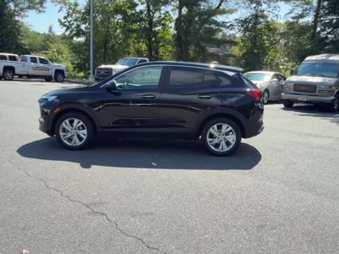 Used 2024 Buick Encore GX Preferred FWD image 5