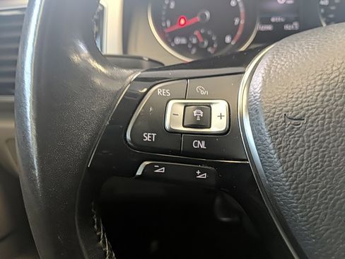 Used 2018 Volkswagen Atlas SEL image 20