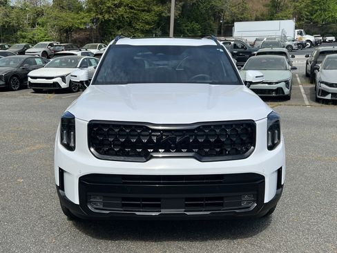 Used 2025 Kia Telluride SX Prestige X-Line AWD/4WD image 2
