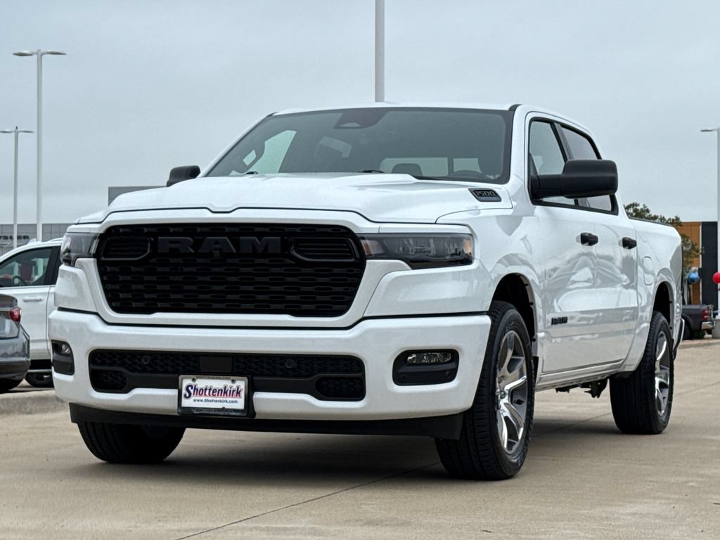 New 2026 RAM 1500 Express RWD image 3