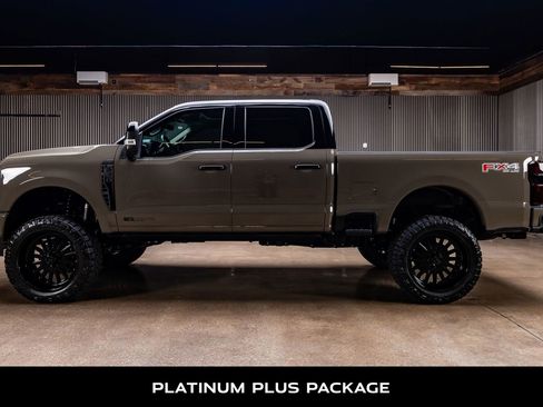 Used 2026 Ford F250 Platinum w/ Platinum Plus Package AWD/4WD image 6