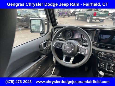 Used 2024 Jeep Wrangler Unlimited Sahara AWD/4WD image 62
