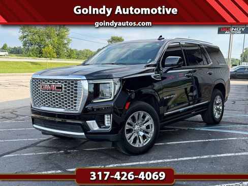 Used 2022 GMC Yukon Denali w/ Advanced Technology Package AWD/4WD image 1