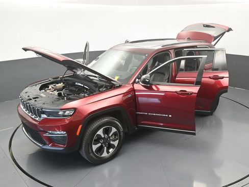 Used 2024 Jeep Grand Cherokee Limited 4xe AWD/4WD image 67