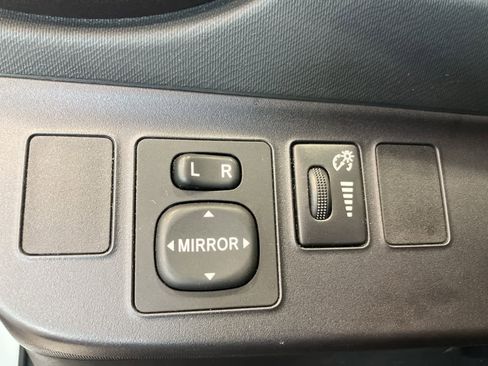 Used 2012 Toyota Prius C Three image 13