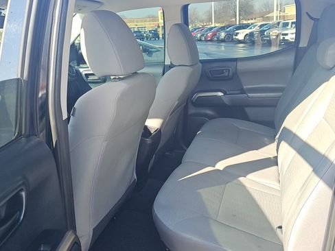 Used 2016 Toyota Tacoma SR5 w/ Towing Package image 26