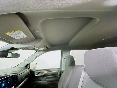 Certified 2025 Chevrolet Silverado 1500 LT image 12