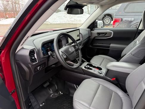 Used 2025 Ford Bronco Sport Badlands image 3