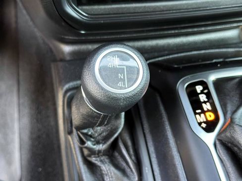Used 2020 Jeep Gladiator Sport w/ Quick Order Package 24S AWD/4WD image 20