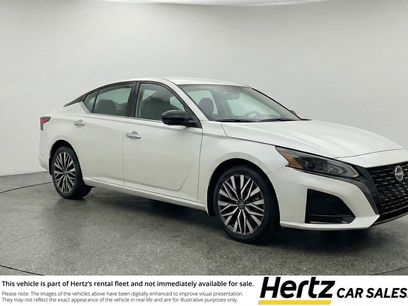 Used 2025 Nissan Altima 2.5 SV