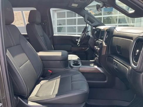 Used 2023 Chevrolet Silverado 3500 High Country w/ Snow Plow Prep/Camper Package AWD/4WD image 10