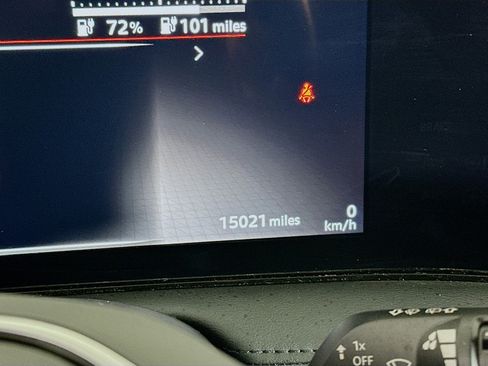 Used 2023 Nissan Ariya FWD image 19