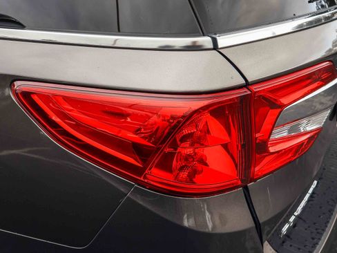 Used 2018 Honda Odyssey EX-L image 27
