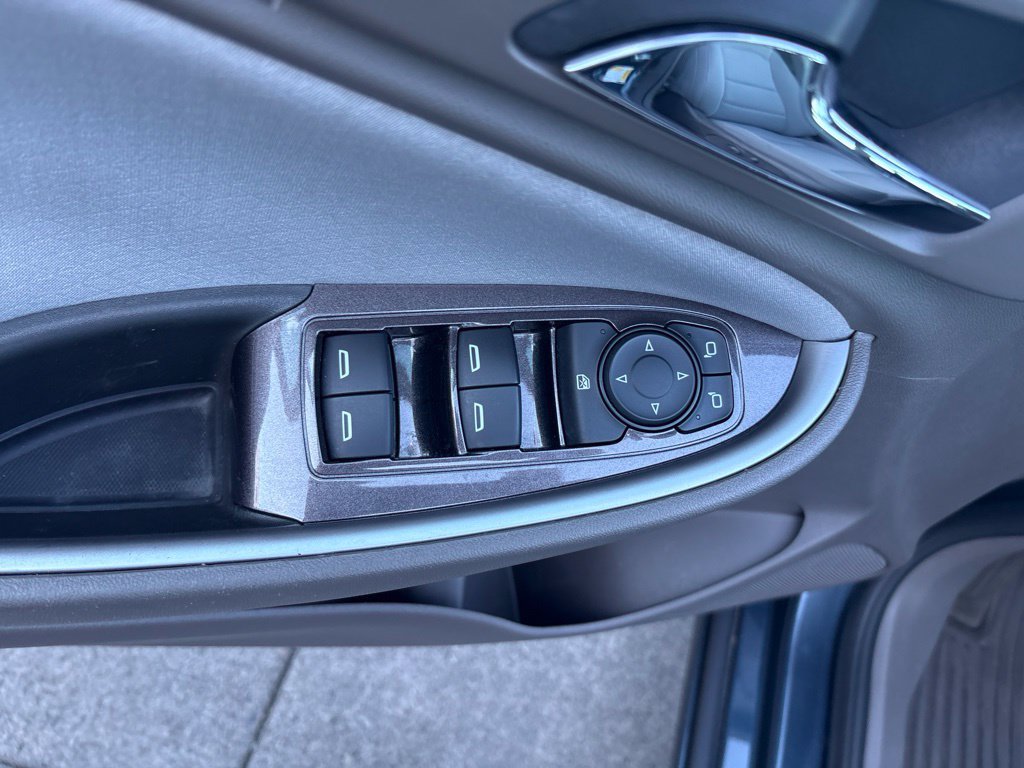 Used 2020 Chevrolet Malibu LS w/ Driver Confidence Package II FWD image 14