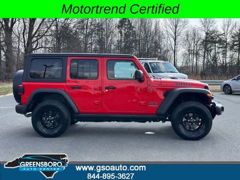 Used 2024 Jeep Wrangler Unlimited AWD/4WD image 11