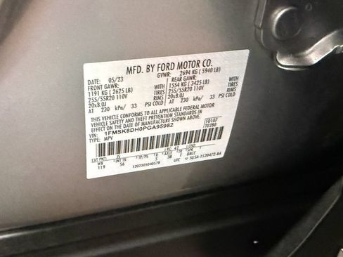 Used 2023 Ford Explorer XLT w/ Equipment Group 202A AWD/4WD image 54
